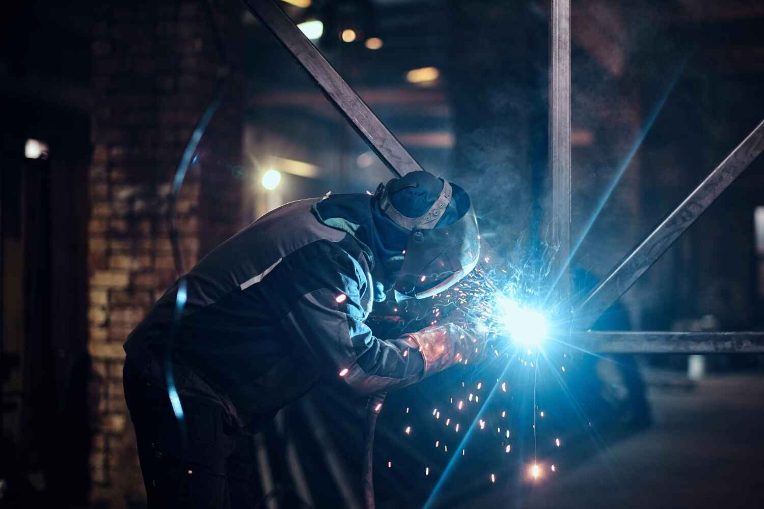 Welder & Metal Fabrication